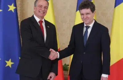 Ambasadorul SUA la București: România e pe cale să aloce 5% din PIB pentru Apărare
