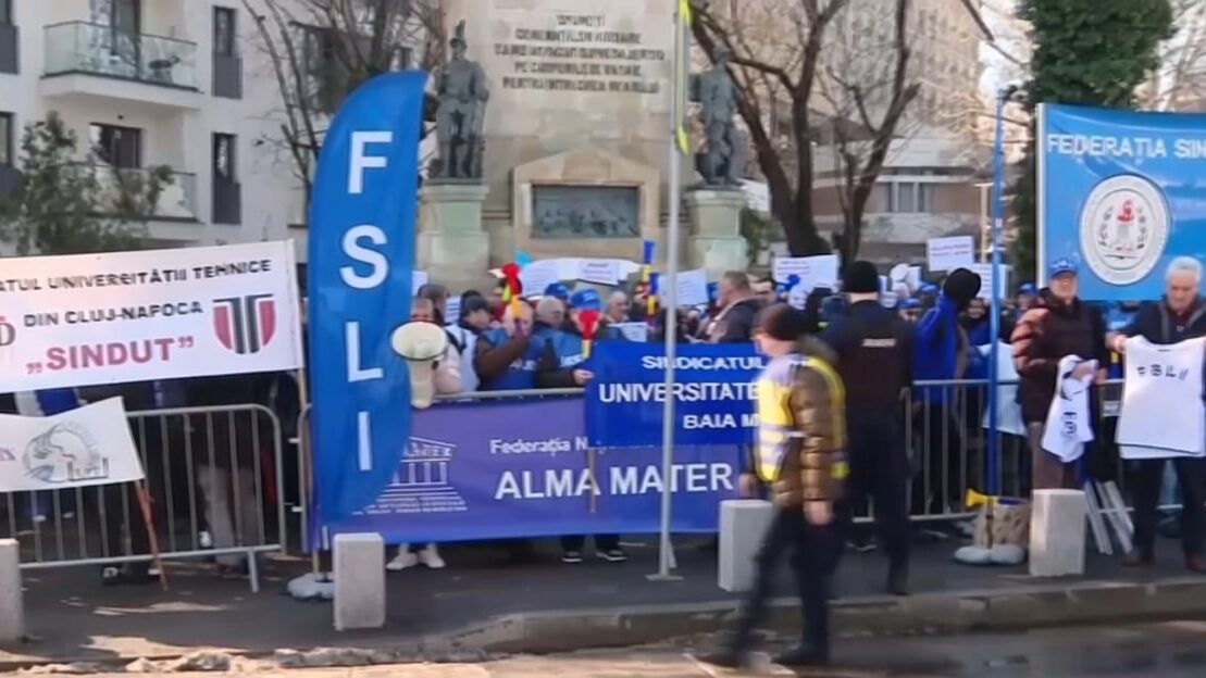 Guvernul taie 3 miliarde de lei din bugetul Educației în plin an universitar