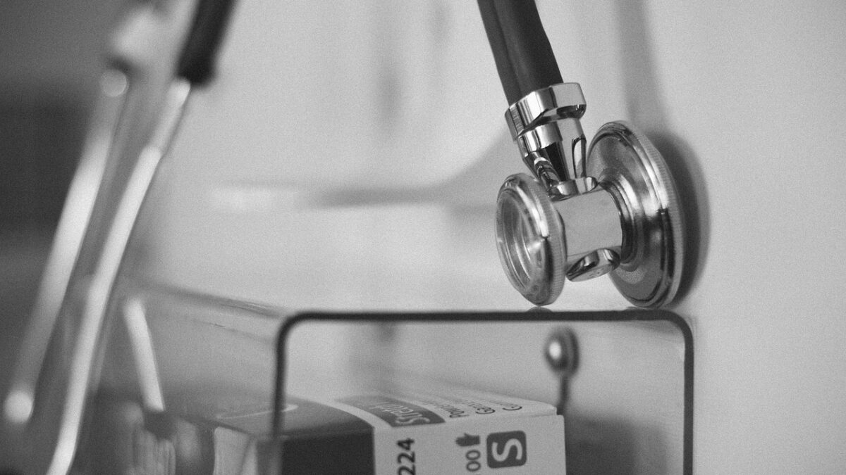 România reformează sistemul spitalicesc cu plăți după performanță pentru medici