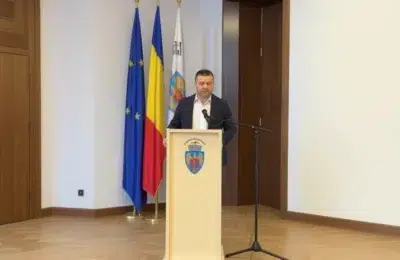 Primarul Capitalei anunță restructurarea Primăriei cu tăierea a 772 de posturi