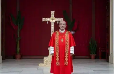 Un scandal uriaș la Ierusalim de Florii, Patriarhul Catolic, blocat de poliție la Sfântul Mormânt