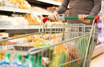 17 produse alimentare se scumpesc după ridicarea plafonării de preț