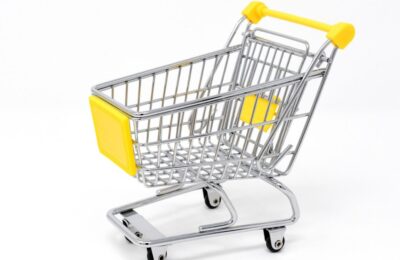 Inflația a redus puterea de cumpărare a românilor cu 1.200 de lei în doi ani