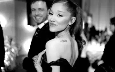 Ariana Grande anunță noul album Petal cu 12 piese pentru 31 iulie