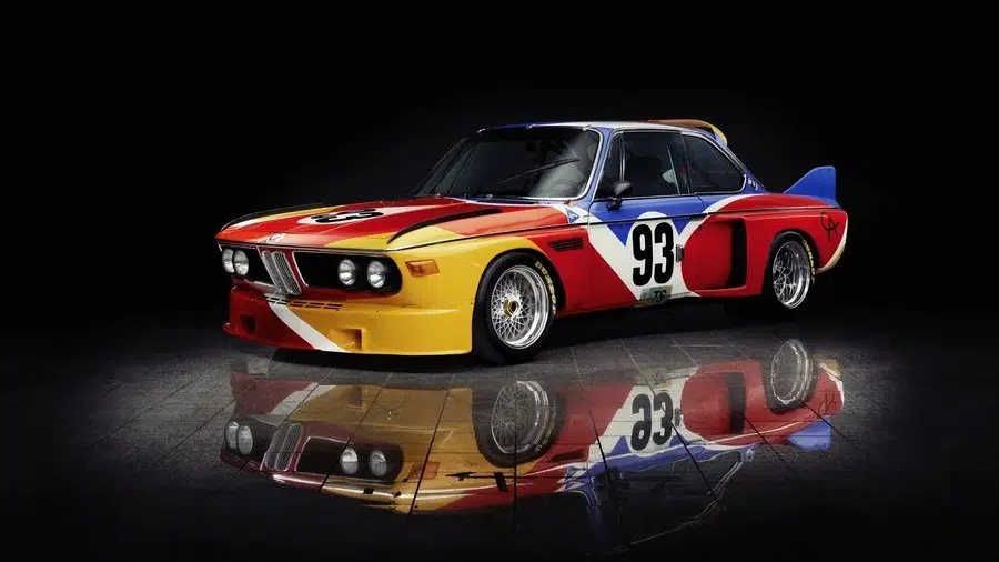 Premieră istorică, un BMW 3.0 CSL Art Car din 1975, ajunge pentru prima dată în România