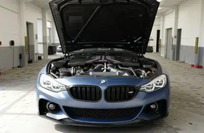 Care sunt cele trei modele BMW populare care ascund un motor Peugeot de 1.6 litri