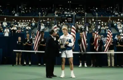 Boris Becker vinde trofeul de la US Open 1989 cu peste 350.000 de dolari