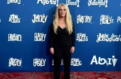 Britney Spears la dezintoxicare. Ce se intampla in spatele usilor unei clinici de 45.000 de lire