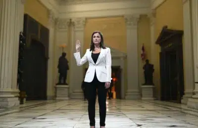 DOJ o investighează pe Cassidy Hutchinson, martorul cheie împotriva lui Trump