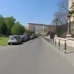 Primarul Ciucu eliberează zeci de trotuare din centrul Capitalei de mașinile parcate ilegal