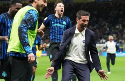 Chivu refuză comparația cu Mourinho după revenirea de la 2-0 care duce Inter în finală