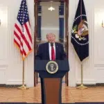 Trump atacă foști aliați într-un text de 500 de cuvinte și îi numește ratați