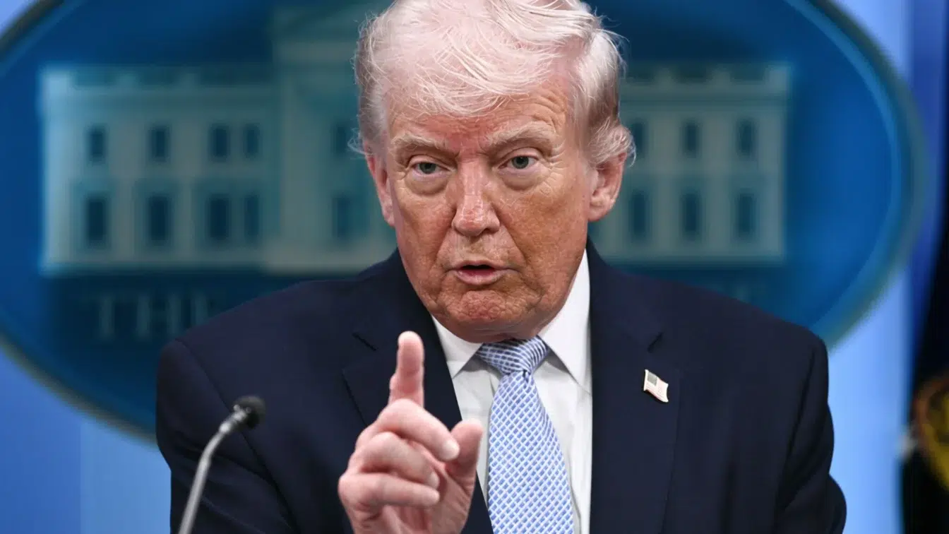 Donald Trump susține că tancuri petroliere din toată lumea vin să se încarce în SUA