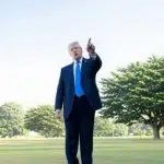 Trump îl atacă pe Papa Leon și acuză Iranul de uciderea a 42.000 de protestatari