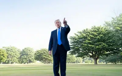 Trump îl atacă pe Papa Leon și acuză Iranul de uciderea a 42.000 de protestatari