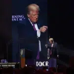 Trump atacă dur NATO și susține că alianța a fost absolut inutilă