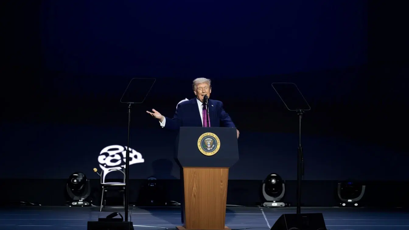 Trump a jucat cartea nebuniei pentru a aduce Iranul la masa negocierilor