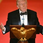 Prezența lui Trump la cina jurnaliștilor de la Casa Albă aprinde dezbateri aprinse