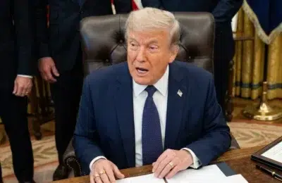 Trump pregateste noi lovituri militare. Ce se intampla cu pretul petrolului