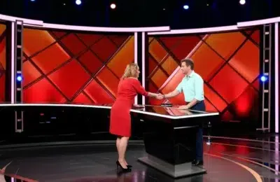 Cine este fosta vedetă PRO TV care a jurizat la „Chefi la cuțite”
