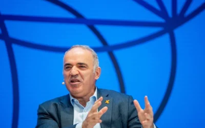 Garry Kasparov, atac la Donald Trump: Marea greșeală este separarea Iranului de Ucraina