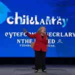 Hillary Clinton numește victoria opoziției din Ungaria o înfrângere pentru Putin