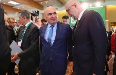 Premierul Ilie Bolojan discută miercuri cu UDMR și minorități pentru a salva Guvernul