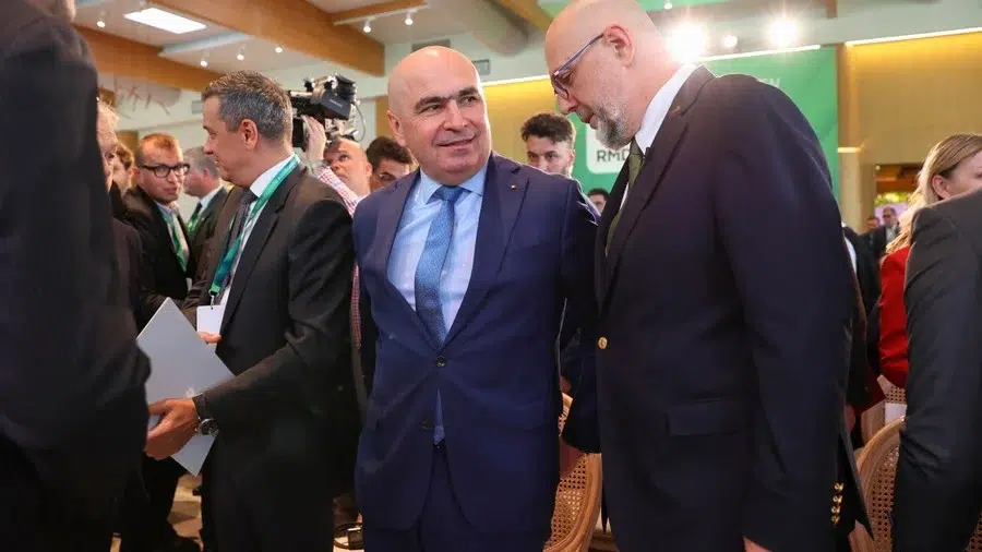 Premierul Ilie Bolojan discută miercuri cu UDMR și minorități pentru a salva Guvernul