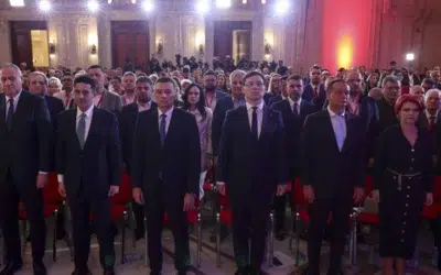 În timp, premierul Bolojan a pierdut 17% din încredere însă atacurile PSD îi oferă șansa revenirii