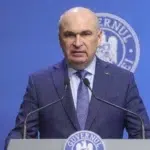 Bolojan acuză prăduirea banului public. Nume grele din energie și transporturi sunt vizate