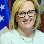 Șefa ambasadei SUA la Kiev părăsește postul după o carieră de 30 de ani