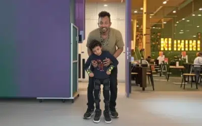 Fiul de 11 ani al lui Kamara face primii pași după operația din Polonia