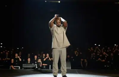 Kanye West își amână concertul din Franța după ce autoritățile au vrut să-l interzică