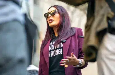 Laura Loomer pierde procesul de 150 mil. dolari cu Bill Maher după o glumă despre Trump