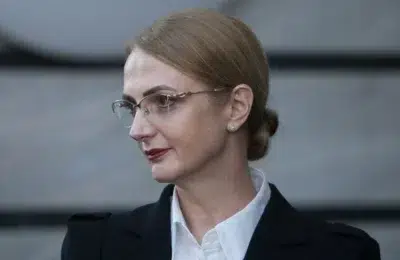 Preşedinta ÎCCJ, Lia Savonea l-a achitat de pușcărie pe un interlop cu care familia sa făcea afaceri