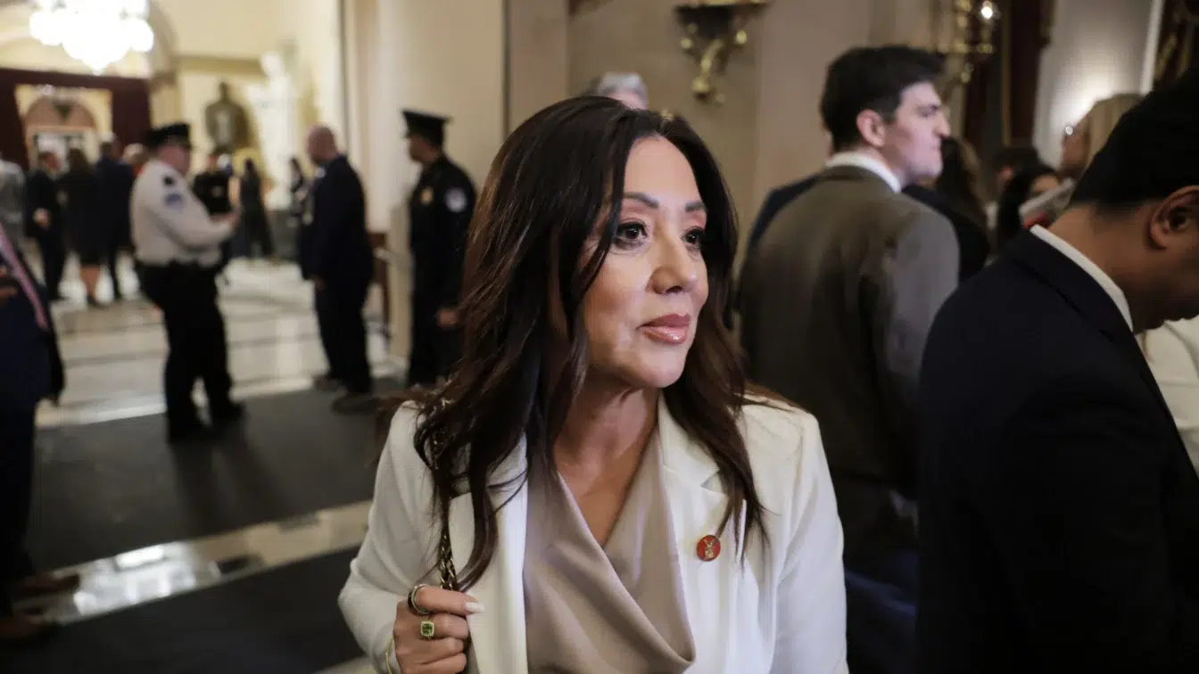 Secretarul Muncii din administrația Trump demisionează după un scandal cu alcool și abuz de putere