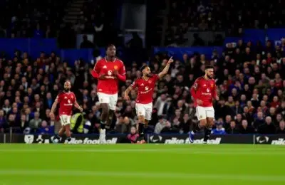 Man United învinge Chelsea cu 1-0 și are 10 puncte avans în lupta pentru Champions League