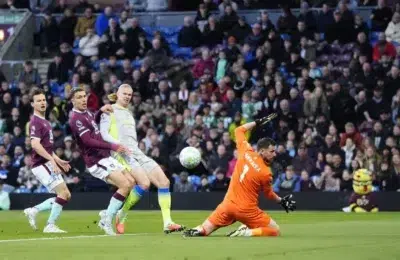 Manchester City urcă pe primul loc după golul 35 al lui Haaland care retrogradează Burnley