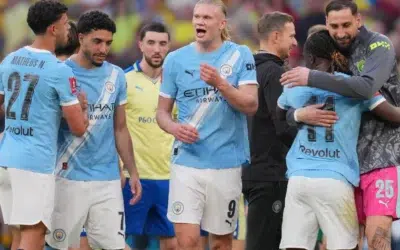 Manchester City câștigă cu 2-1 semifinala Cupei Angliei după o sperietură uriașă