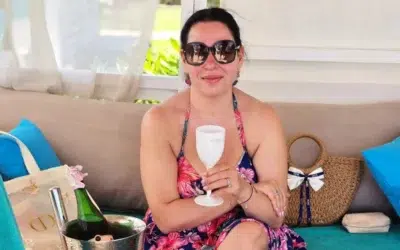 Oana Roman a sărbătorit împlinirea a 50 de ani în Egipt