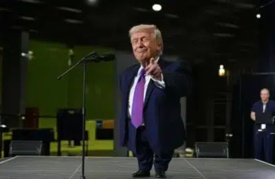 Trump invită Polonia la G20 și laudă Varșovia