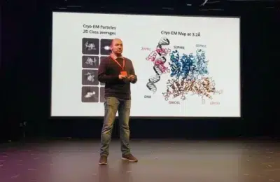 Un român a fotografiat la -180°C turnul de control al genelor umane
