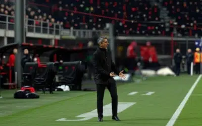 Răzvan Lucescu a fost învins cu 3-0 în Grecia însă antrenorul dă vina pe șase absențe cheie