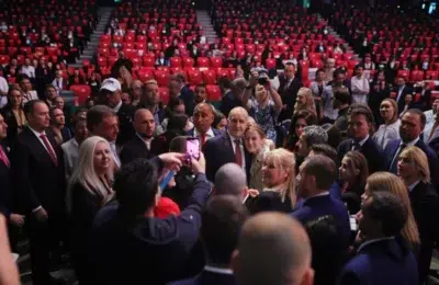 În Bulgaria partidul pro-rus al lui Radev câștigă 44% și majoritatea absolută