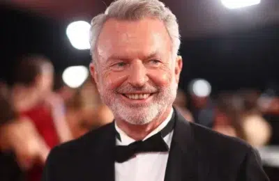 Sam Neill din Jurassic Park anunță că nu mai are cancer după un tratament inovator