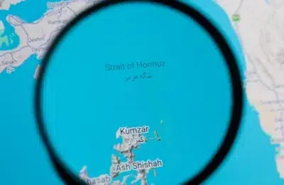 Deminarea Strâmtorii Ormuz ar putea dura 6 luni, estimează Pentagonul