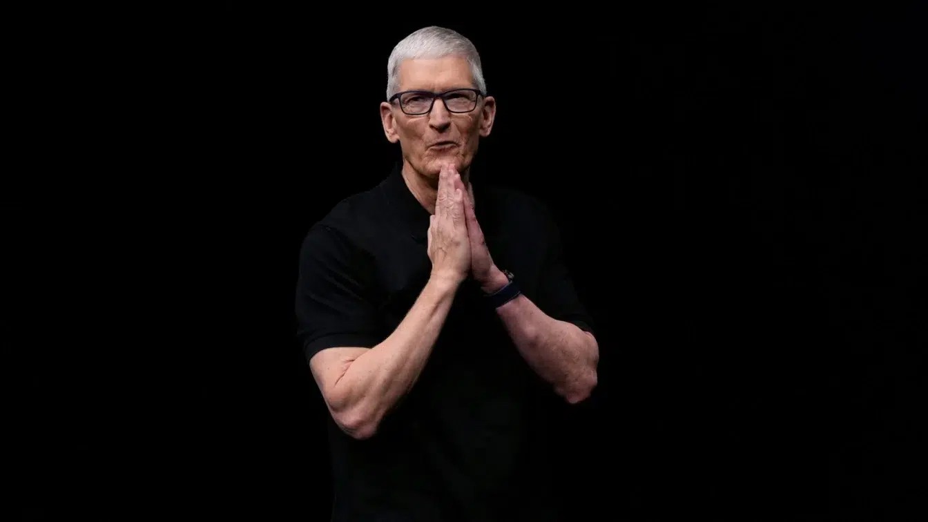 Tim Cook se retrage de la Apple după ce a crescut valoarea cu 3.6 trilioane dolari