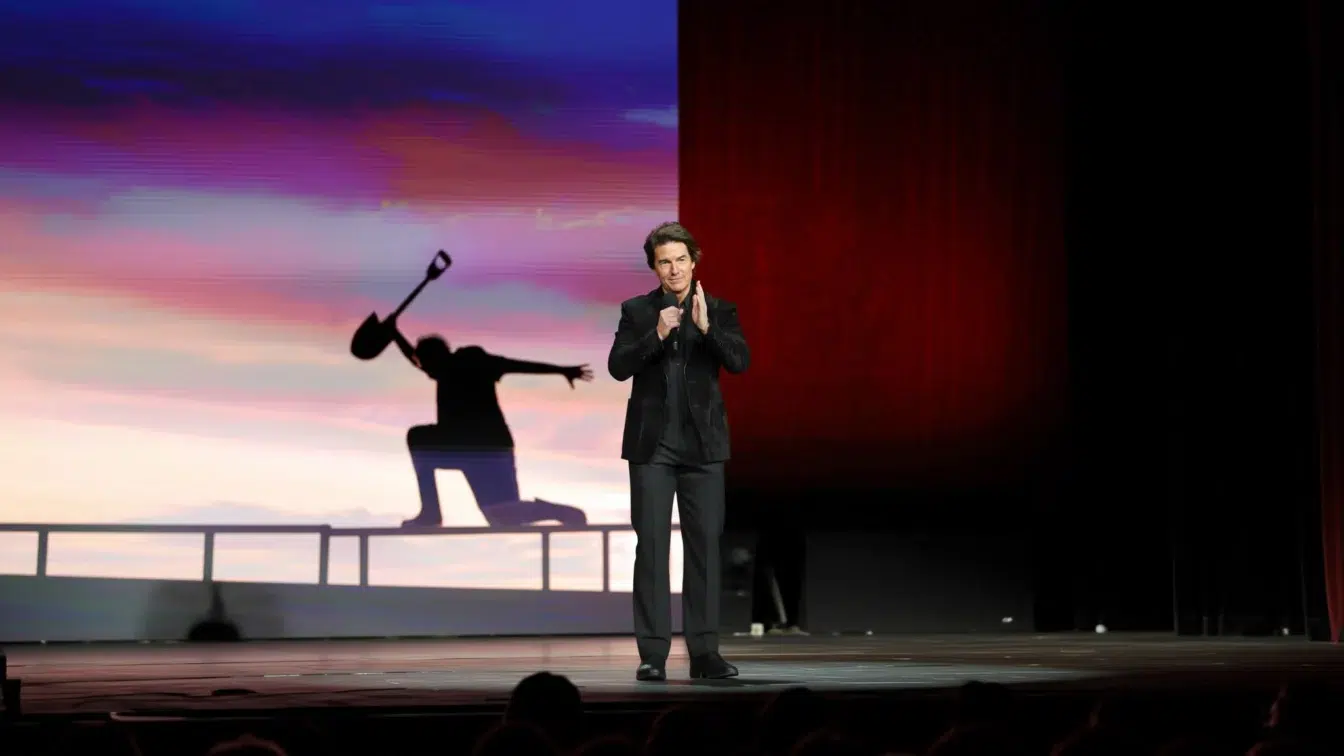Tom Cruise Digger