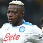 Fotbalistul Victor Osimhen a fost dat în judecată de Mercedes, pentru o datorie de 90.000 de euro