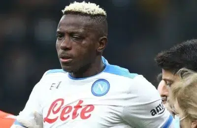 Fotbalistul Victor Osimhen a fost dat în judecată de Mercedes, pentru o datorie de 90.000 de euro